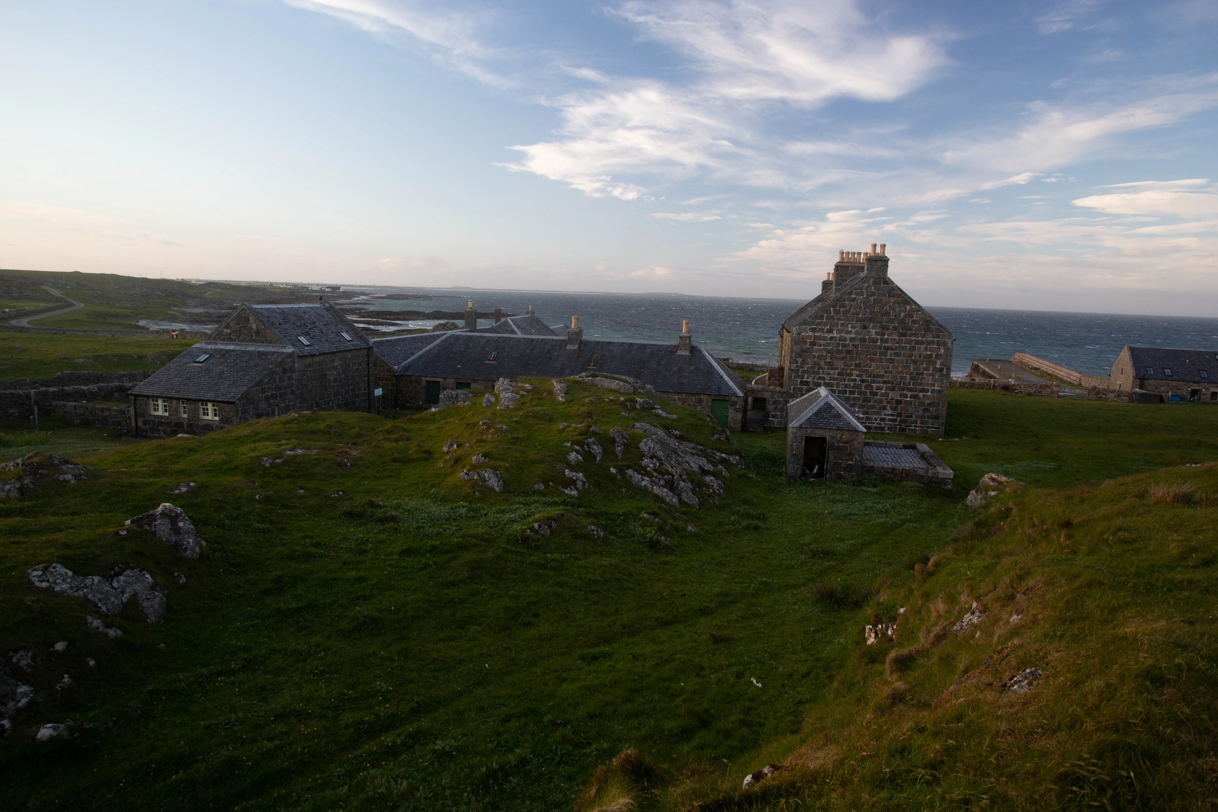 Hynish,_Isle_of_Tiree[1].webp